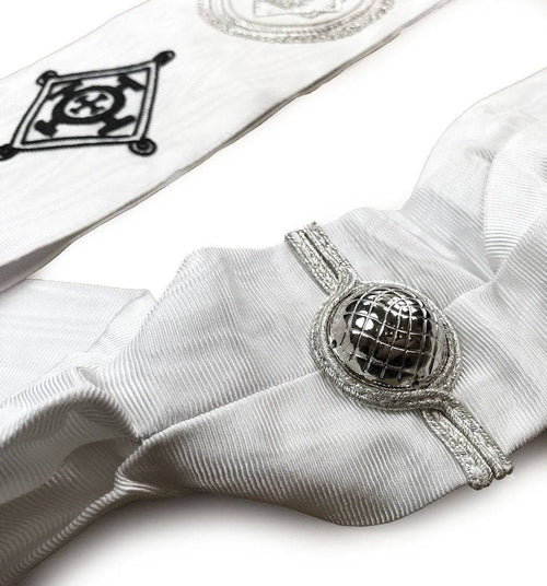 Commander Red Cross Of Constantine Sash – Handmade Embroidery – detail 2