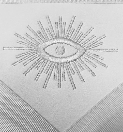 Master Mason Blue Lodge Apron – White Square & Compass G – detail 2