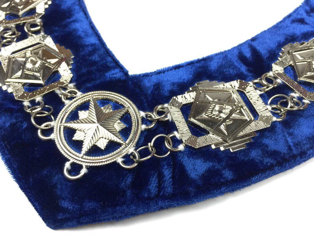 OES Chain Collar – Silver Plated on Blue Velvet – detail 2