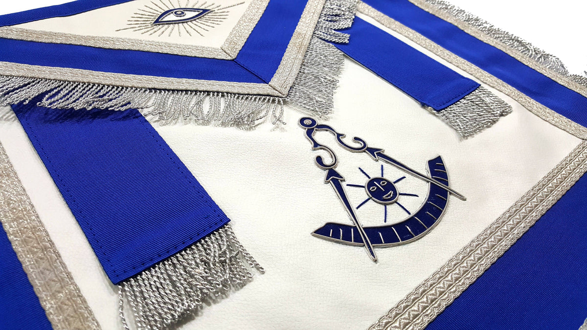 Past Master Blue Lodge Apron – Blue with Tabs & Silver Fringe – detail 2