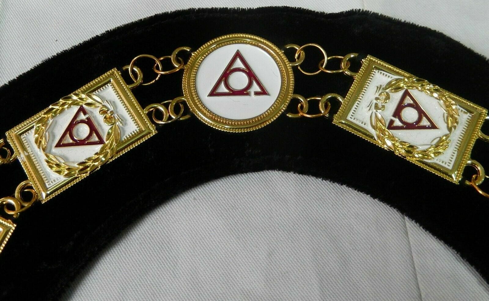 RIAZ IMPEX MASONIC REGALIA Masonic Regalia Ladies of Circle of Perfection Dress Gold Metal Chain Collar