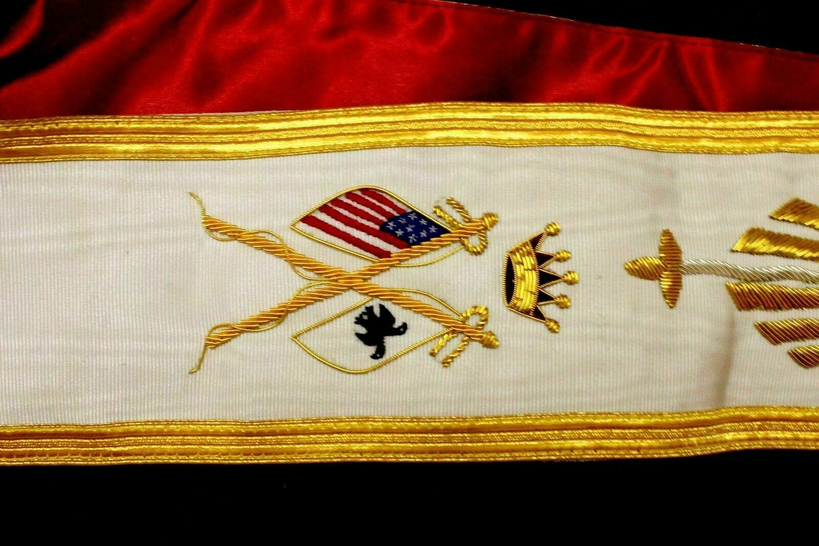 RIAZ IMPEX Wrestling Belts Masonic Regalia 33rd Degree WHITE Sash Scottish Rite with RED Silk Backing